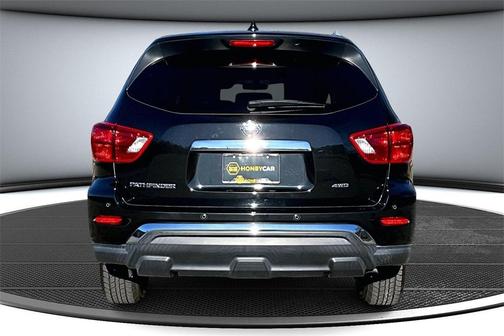 2020 Nissan Pathfinder S