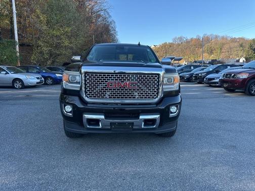 2015 GMC Sierra 2500 Denali