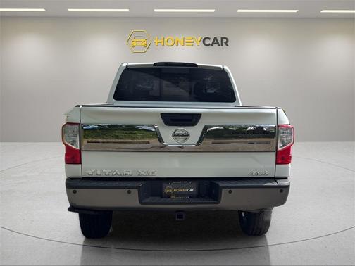 2018 Nissan Titan XD Platinum Reserve