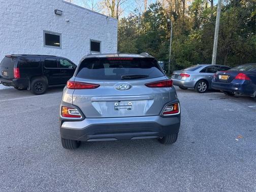 2018 Hyundai KONA SEL