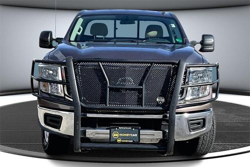 2017 Nissan Titan XD SV