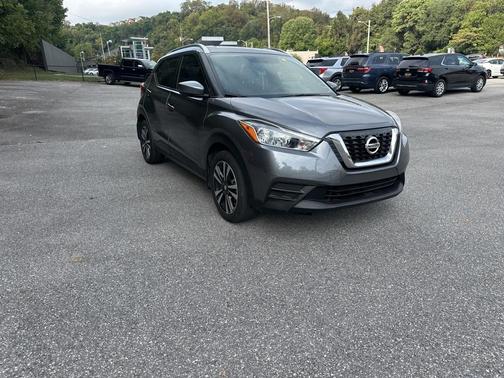 2019 Nissan Kicks SV