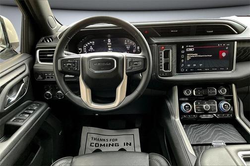 2023 GMC Yukon XL Denali