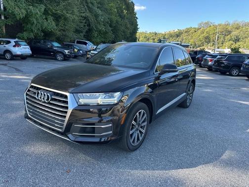 2017 Audi Q7 3.0T Premium Plus
