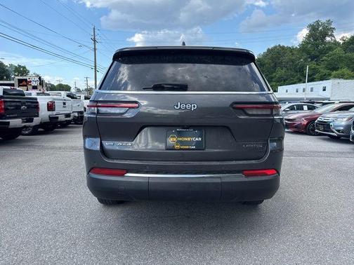 Metallic 2022 Jeep Grand Cherokee L Limited