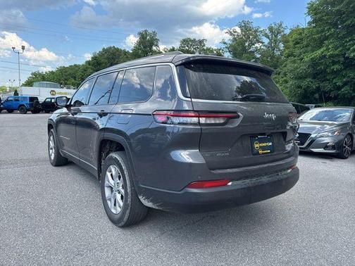 Metallic 2022 Jeep Grand Cherokee L Limited
