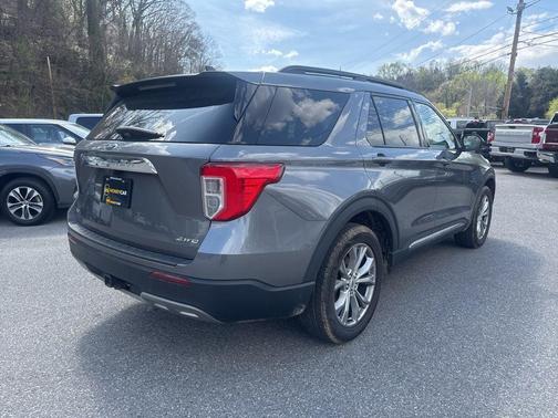 Carbonized Gray Metallic 2023 Ford Explorer XLT