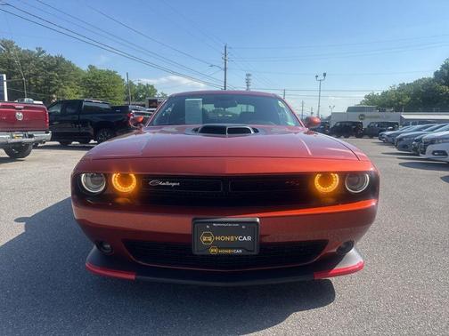 Sinamon Stick 2020 Dodge Challenger R/T