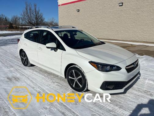 Crystal White Pearl 2023 Subaru Impreza Premium