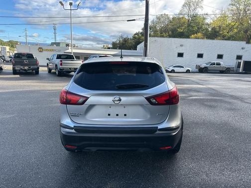 2018 Nissan Rogue Sport S