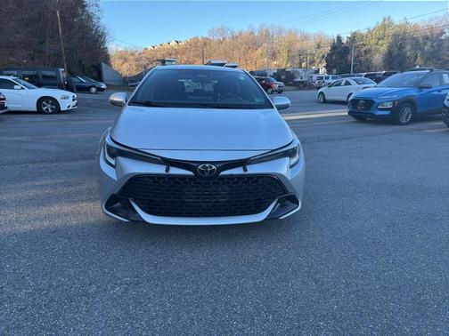 2023 Toyota Corolla Hatchback SE