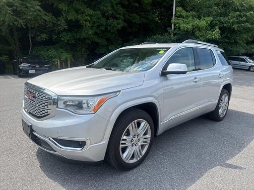 Quicksilver Metallic 2019 GMC Acadia Denali