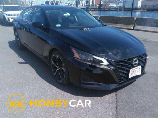 Black 2024 Nissan Altima 2.5 SR