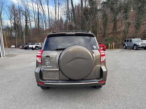 2009 Toyota RAV4 Base