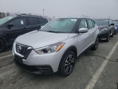2020 Nissan Kicks SV