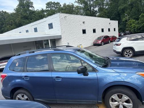 2016 Subaru Forester 2.5i