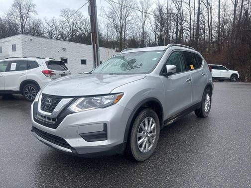 2020 Nissan Rogue SV