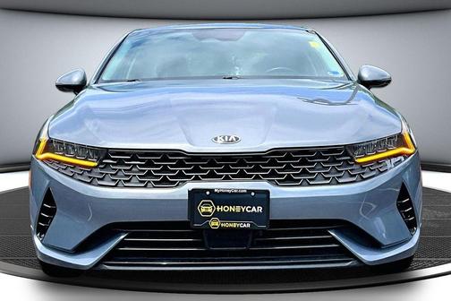 Everlasting Silver 2021 Kia K5 EX