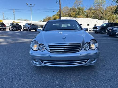 2005 Mercedes-Benz C-Class 