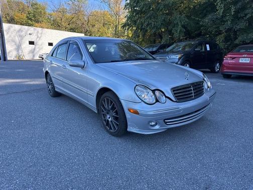 2005 Mercedes-Benz C-Class 