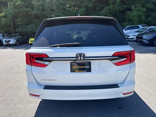 White 2024 Honda Odyssey EX-L