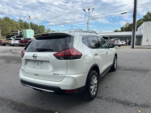 2020 Nissan Rogue S