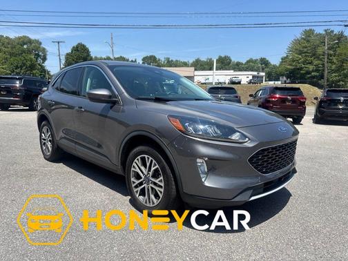 Gray Metallic 2022 Ford Escape SEL