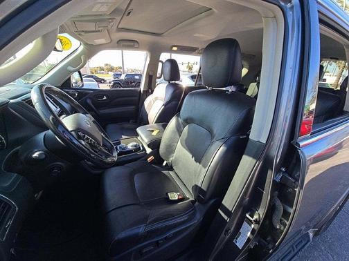 2020 INFINITI QX80 Luxe