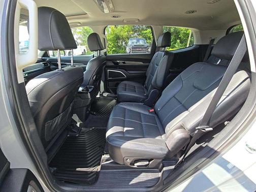 Wolf Gray 2022 Kia Telluride EX
