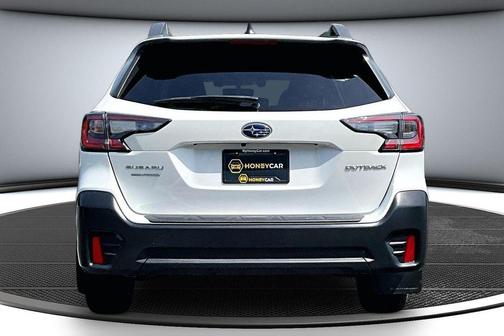 Crystal White Pearl 2022 Subaru Outback Premium