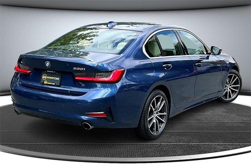 2021 BMW 330 i xDrive