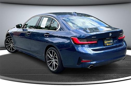 2021 BMW 330 i xDrive