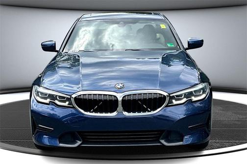 2021 BMW 330 i xDrive