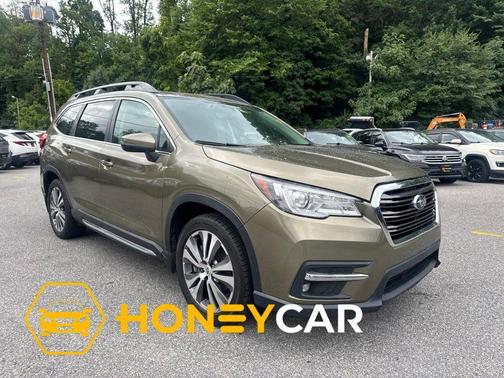 Autumn Green Metallic 2022 Subaru Ascent Limited 8-Passenger