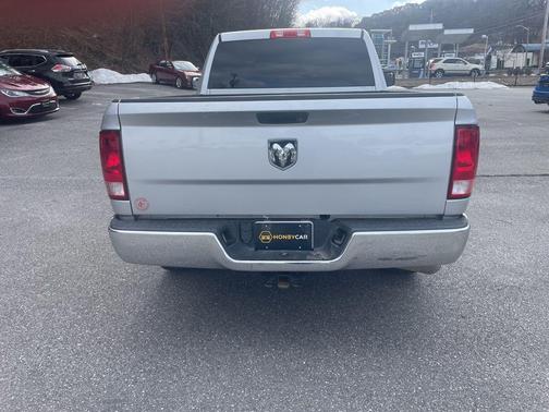 2017 RAM 1500 Tradesman/Express