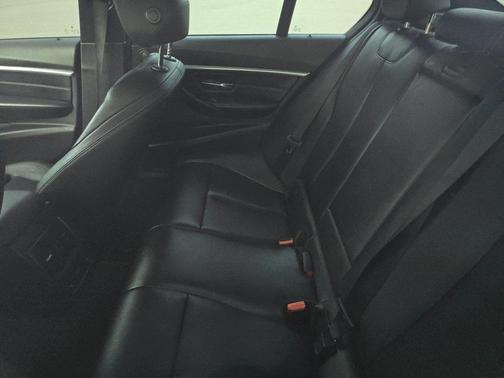 2016 BMW 328 i xDrive SULEV