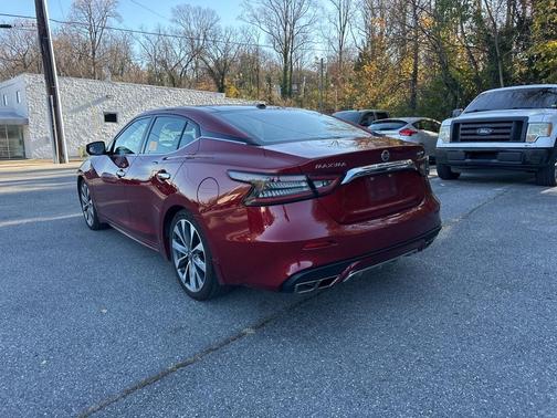 2022 Nissan Maxima Platinum