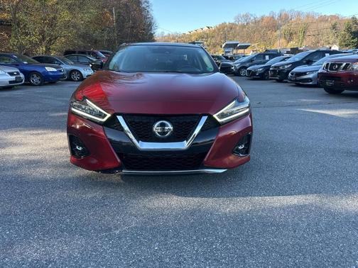 2022 Nissan Maxima Platinum
