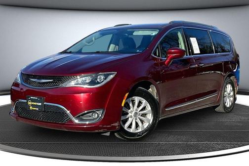 2019 Chrysler Pacifica Touring-L