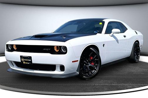 Bright White Clearcoat 2015 Dodge Challenger SRT Hellcat