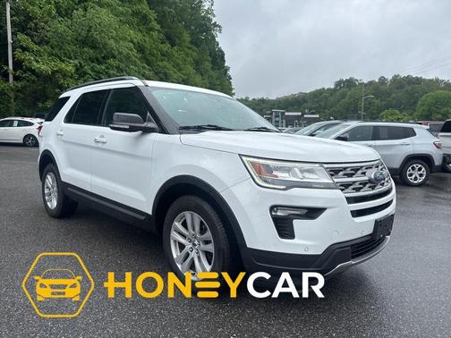 Oxford White 2018 Ford Explorer XLT