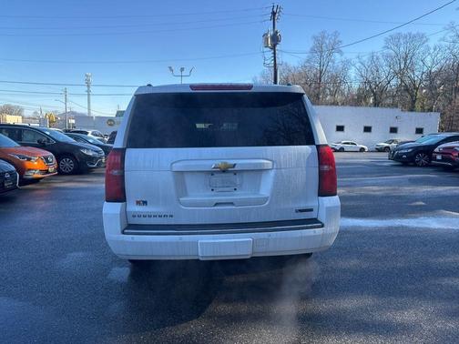 2018 Chevrolet Suburban Premier