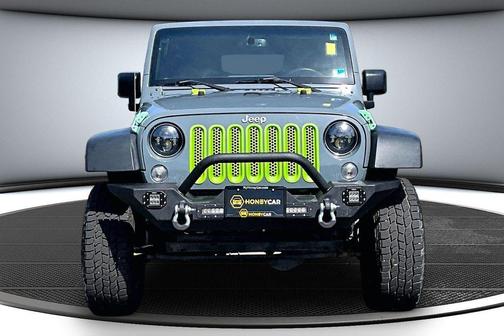 Anvil Clearcoat 2015 Jeep Wrangler Unlimited Rubicon