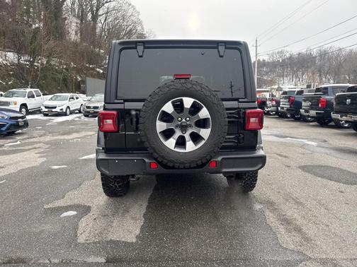 2022 Jeep Wrangler Unlimited Sahara