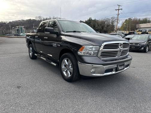 2017 RAM 1500 Big Horn