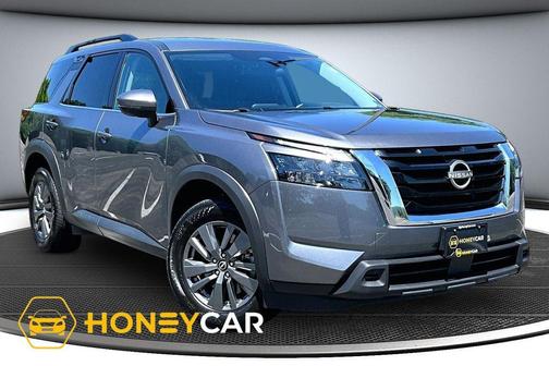 Gun Metallic 2024 Nissan Pathfinder SV