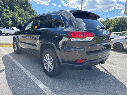 2020 Jeep Grand Cherokee Laredo E