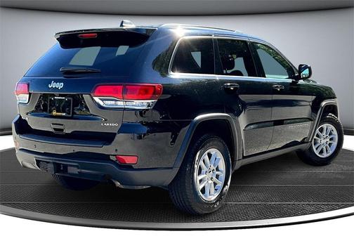 2020 Jeep Grand Cherokee Laredo E