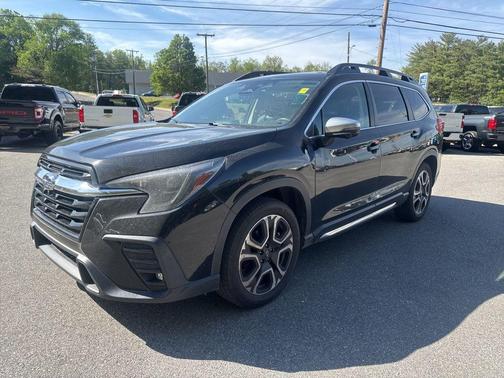 Crystal Black Silica 2023 Subaru Ascent Limited