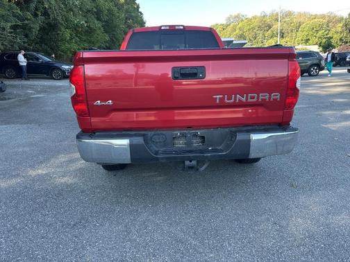 2018 Toyota Tundra SR5